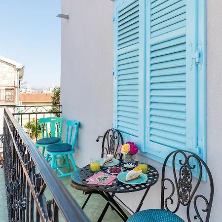 Blue Dreams In The Old Town With A Sea View Apartment Split
