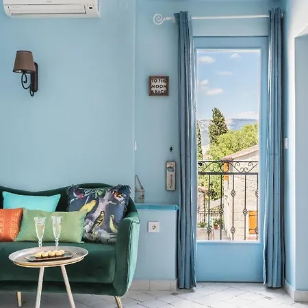Apartment Blue Dreams In The Old Town With A Sea View Split
