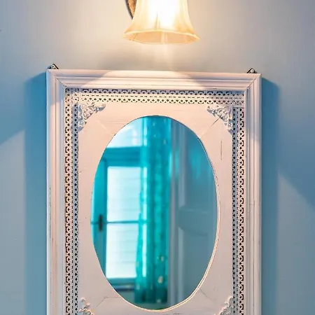 Blue Dreams In The Old Town With A Sea View Apartment *