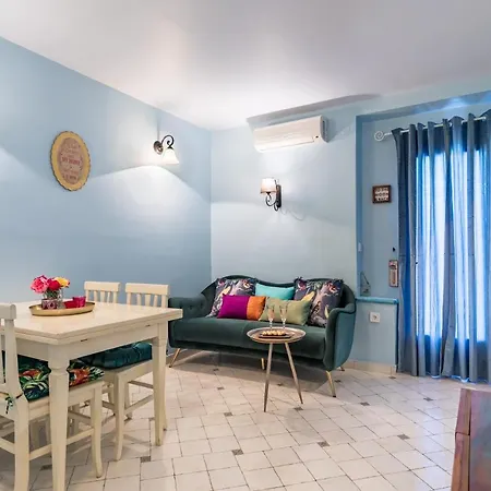 Apartment Blue Dreams In The Old Town With A Sea View Split
