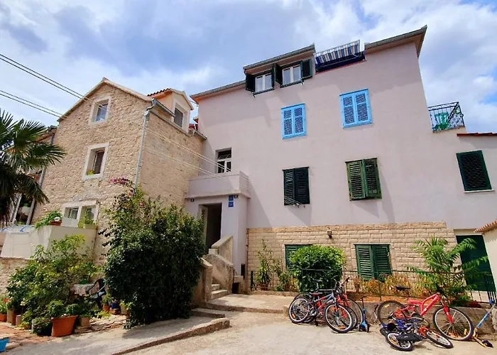 アパート Blue Dreams Apartments Split Old Town - Sea View With Balcony & Terrace スプリト