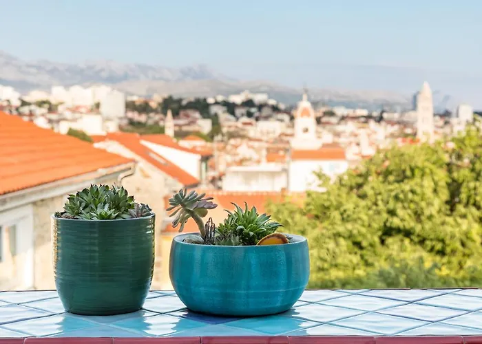 Blue Dreams Apartments Split Old Town - Sea View With Balcony & Terrace * スプリト